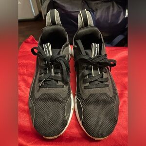 Reebok Men's Black and White Athletic Shoes